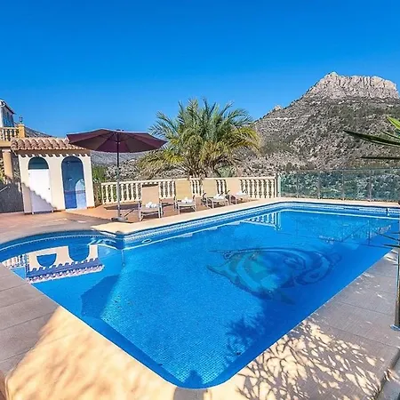 Apartment Luis 10 *